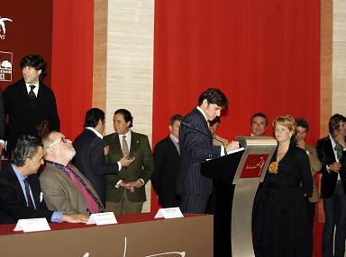MANIFIESTO EN DEFENSA DE LA FIESTA